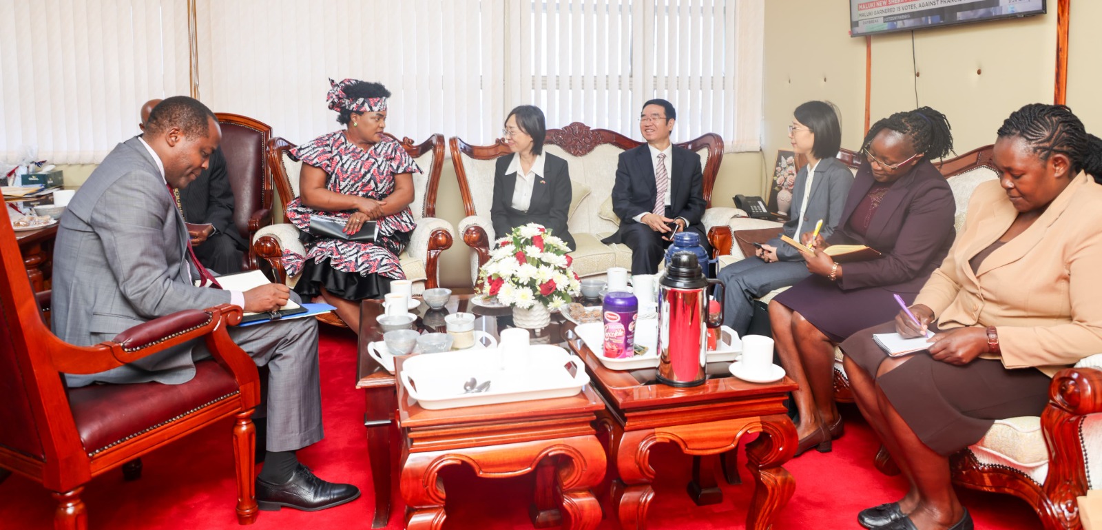 Chinese Ambassador Meets PS
