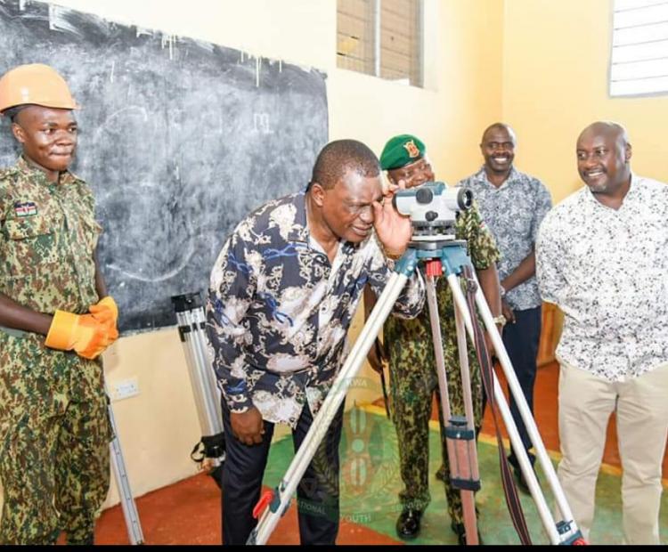 CS interacting with NYS technical trainers  on their various programs being offered